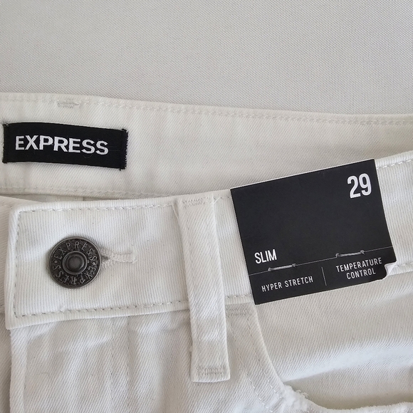 Express Slim Distressed Raw Hem White Temp Control Hyper Stretch Jean Shorts - Picture 8 of 13